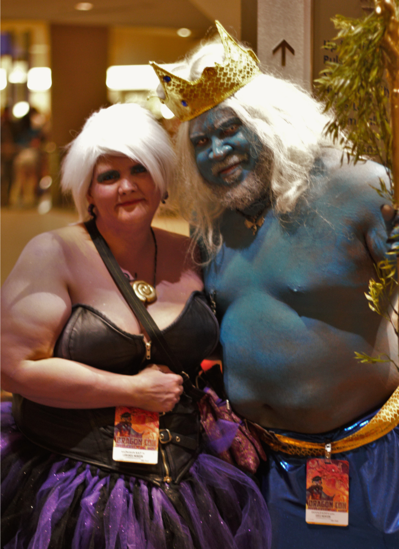 Illustration for article titled Dragon Con Day 1: Cosplayers Create a World Full of Terror and Wonder